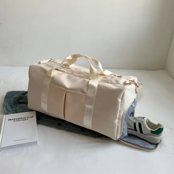 Allrounder Sporttasche 35l - Beige Seitenansicht, spezielles Fach für Schuhe