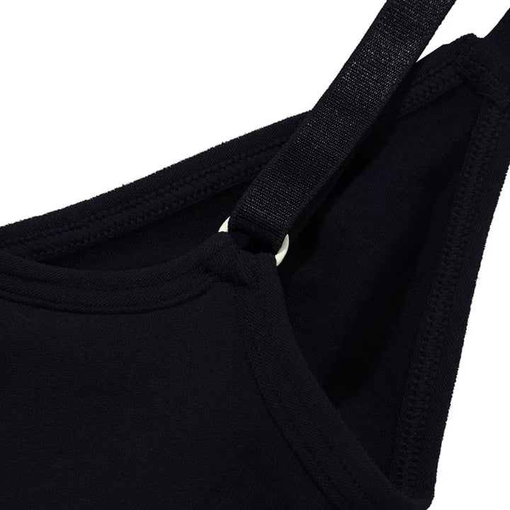 Bodysuit Shapewear Hosen Design - Körperformung - Strechy Material im Close-Up
