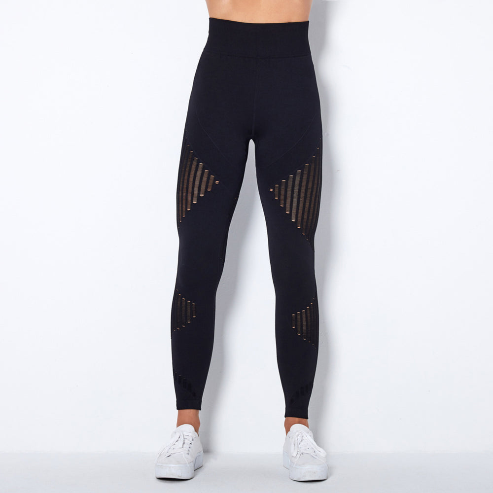 NeleniaLeggings-black Vorderansicht